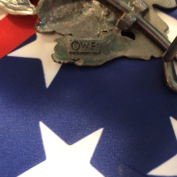 Partylite - Three Votive Candle Holder with Votives, candles, jewels and fairies - Picture 10 of 10